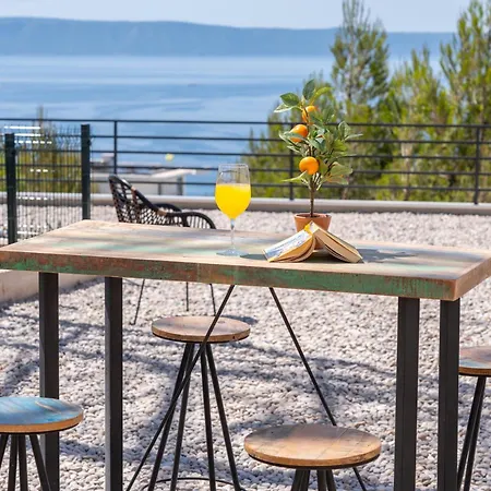 Marko Forever Makarska